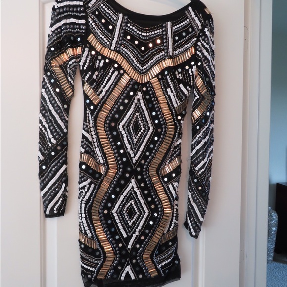 Black sequin mini dress - Picture 4 of 6